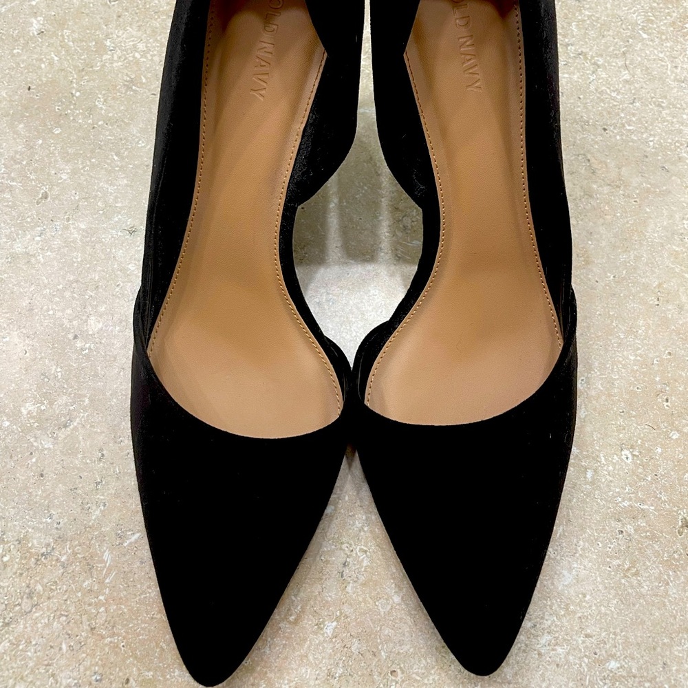 Faux suede D’orsay pumps size 10